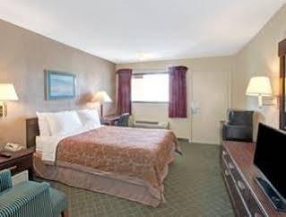 Hotel Super 8 By Wyndham Shelby Extérieur photo