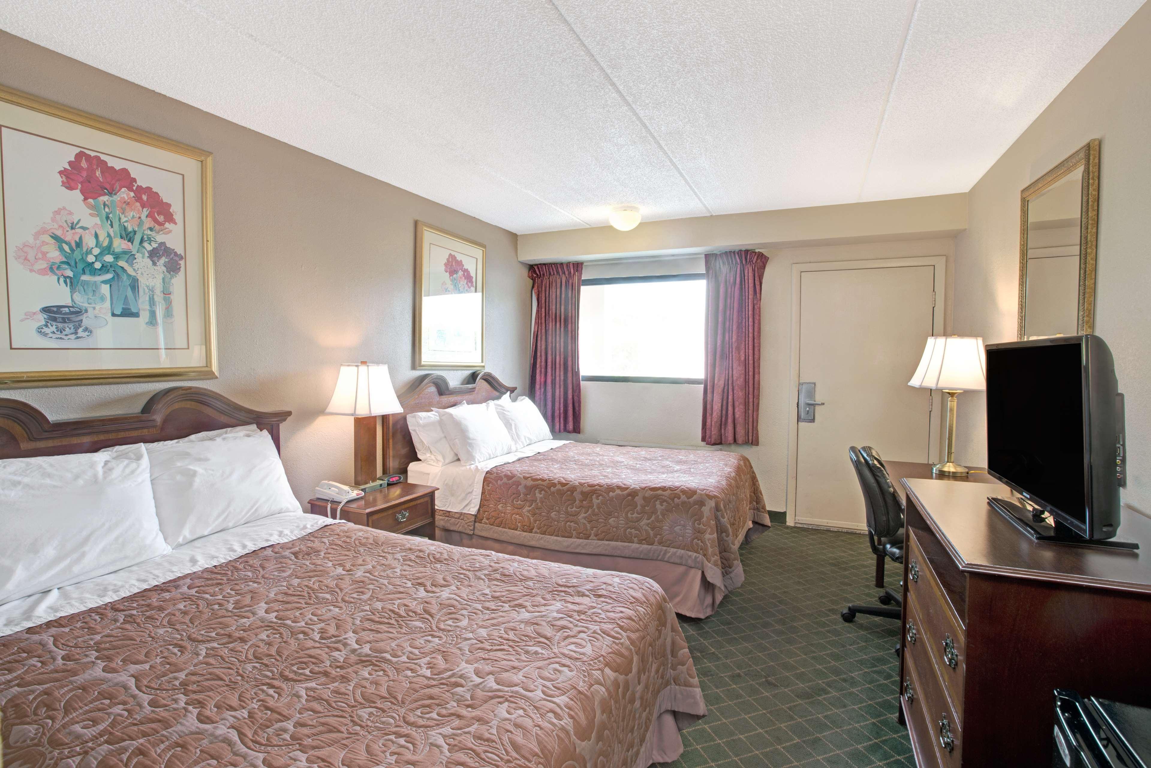 Hotel Super 8 By Wyndham Shelby Extérieur photo