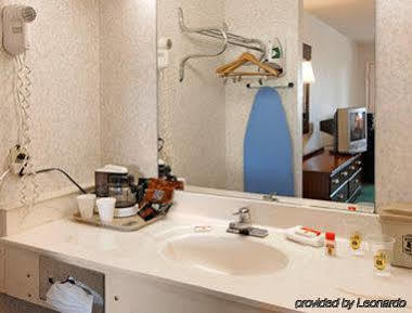 Hotel Super 8 By Wyndham Shelby Extérieur photo